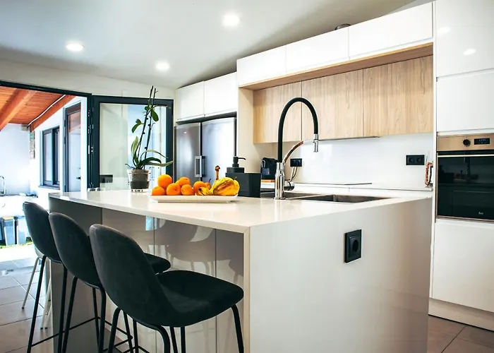 Holiday home Casa Mourinha